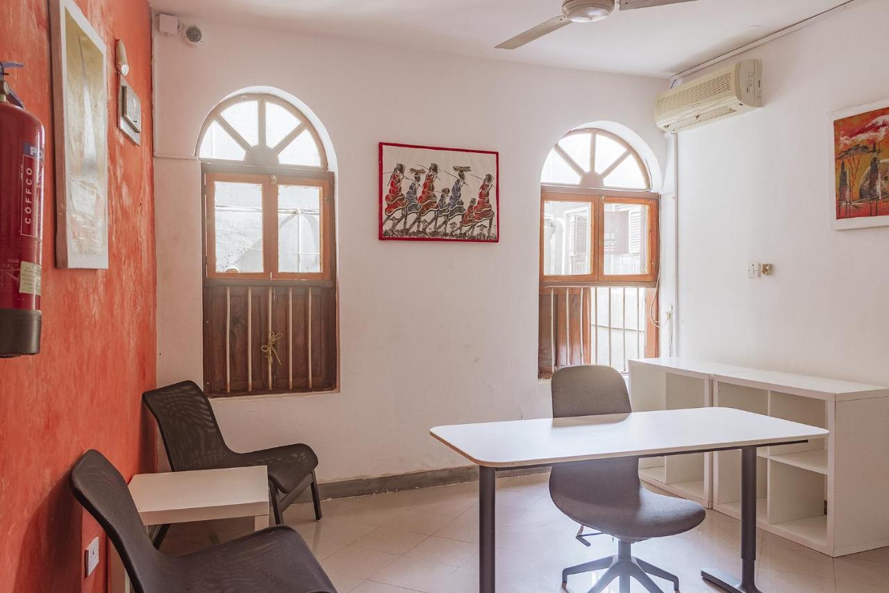Kelele Square Panzió Zanzibár Kültér fotó